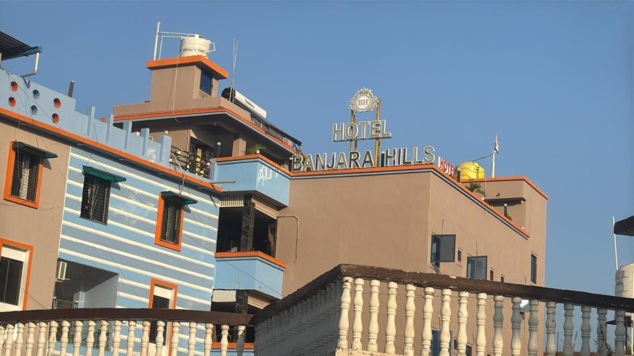 Hotel Banjara Hills Ābu Road Exteriör bild